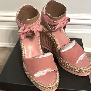 Vince Camuto wedge